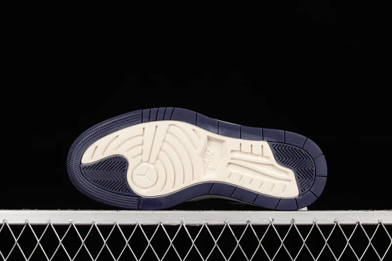All categories Air Jordan Jordan series basketball shoes Air Jordan 1 Low Z version Air Jordan 1 Elevate Low SE "Wolf Grey" Little AJ first layer thick sole retro basketball shoes DH7004-141
